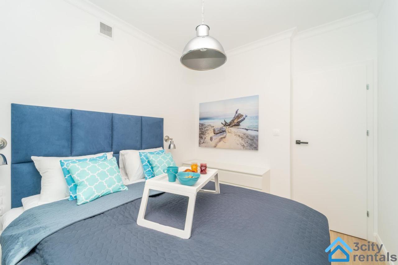 Nowoczesny Apartament 3City W Gdyni Z Parkingiem By Noclegi Renters グディニャ エクステリア 写真